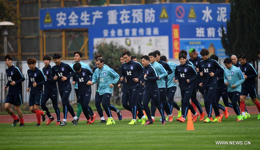 (SP)CHINA-CHANGSHA-SOCCER-RUSSIA 2018-WORLD CUP QUALIFIER-CHN VS KOR-TRAINING(CN)