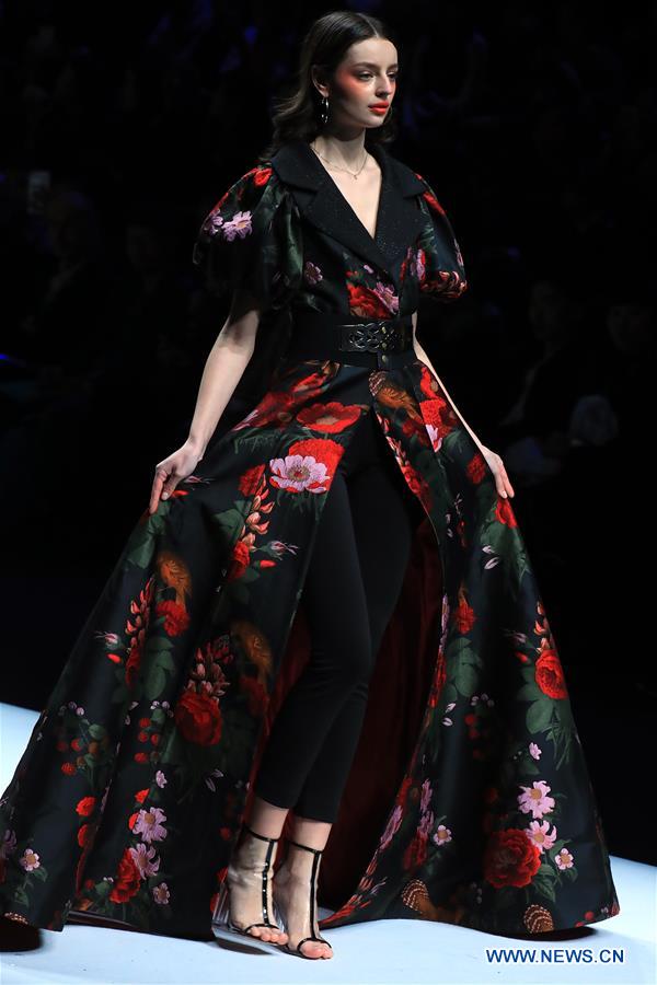 CHINA-BEIJING-FASHION WEEK (CN)