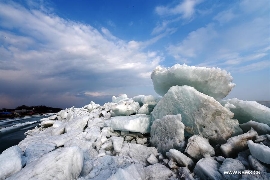 CHINA-HEILONGJIANG-XINGKAI LAKE-"ICY DRAGON" (CN)