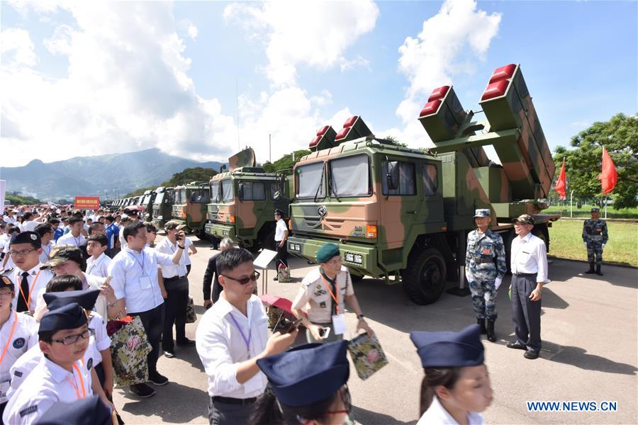 CHINA-HONG KONG-20TH ANNIVERSARY-SHEK KONG BARRACKS-RESIDENTS-VISIT (CN)