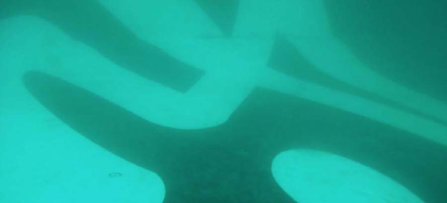 Tail section of crashed AirAsia plane located underwater