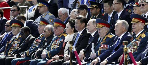 President Xi attends Russia's V-Day parade