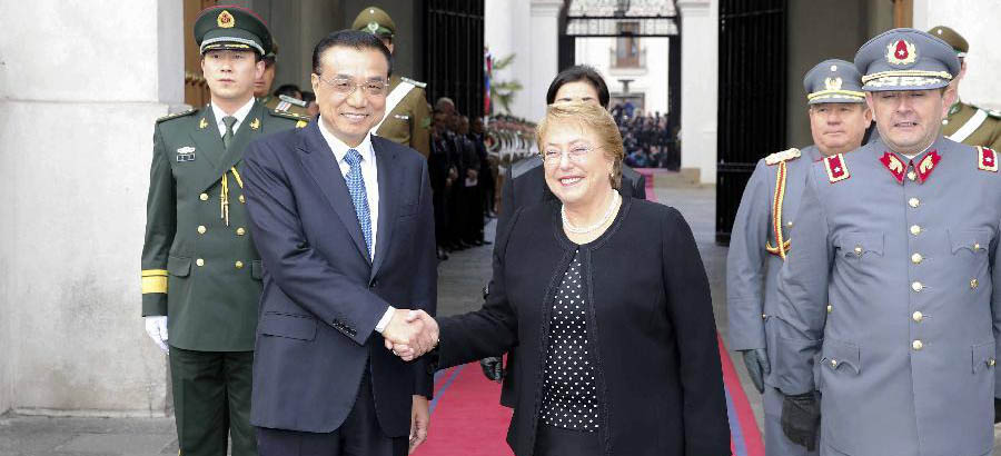 Premier Li attends welcoming ceremony in Chile