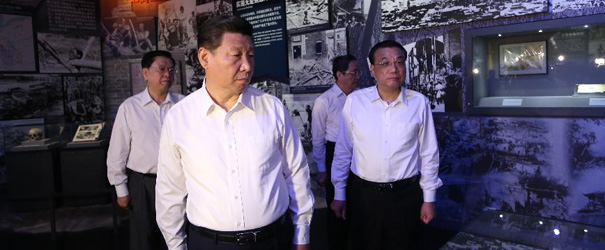 Xi stresses peace on visit of war exhibition