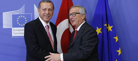EU calls for closer cooperation on refugee crisis with Turkey