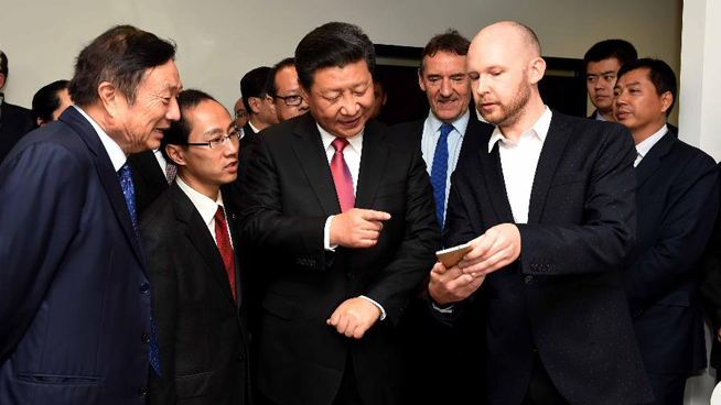 Chinese President Xi Jinping visits Huawei company in London