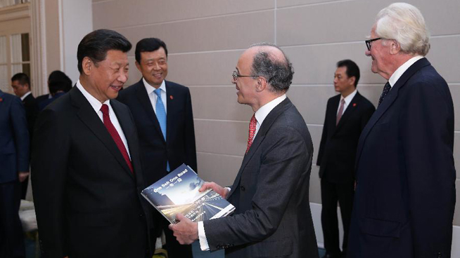 Chinese president meets British friends in London