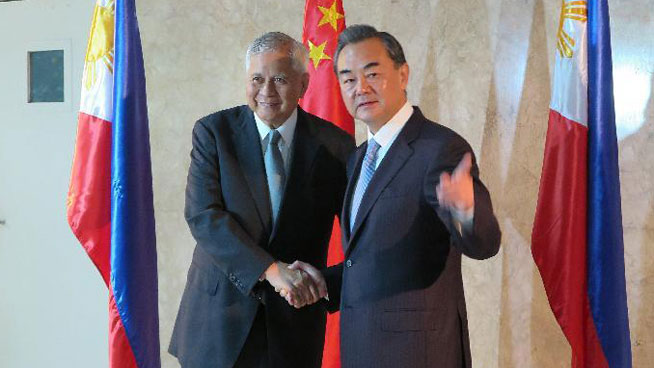 China wishes APEC summit a success: FM