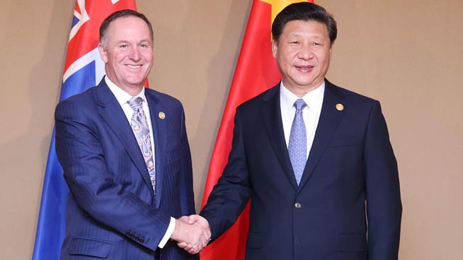 President Xi meets New Zealand's PM in Manila