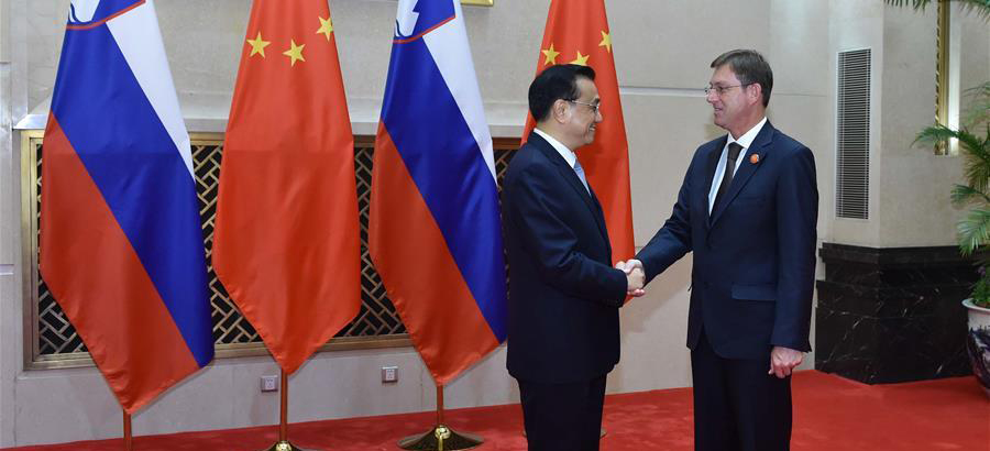 Primier Li meets with Slovenian PM in E China