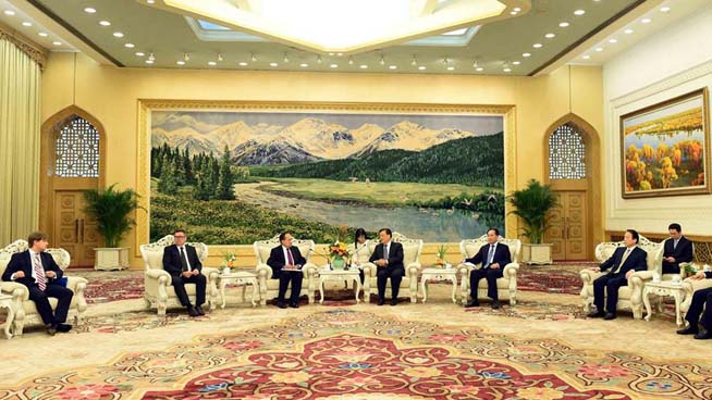 CPC senior official calls for closer BRICS media cooperation