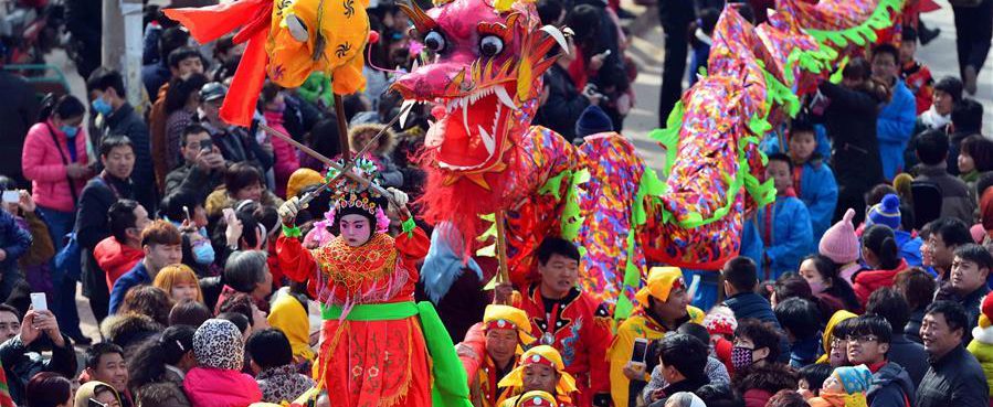 People celebrate for upcoming Lantern Festival across China