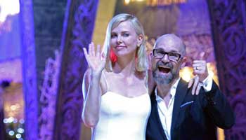 "Huntsman: Winter's War" premiered in Singapore