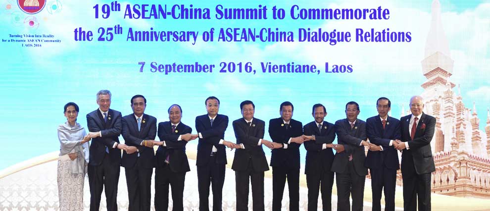 China vows to form closer community of shared future with ASEAN