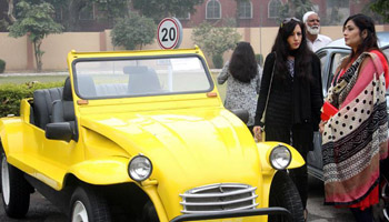 7th Vintage Classic Car Rally held in Pakistan's Peshawar