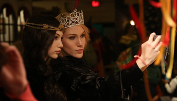 Great Dickens Christmas Fair kicks off in Daly City