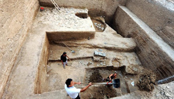 Large ancient granary relics found in north China