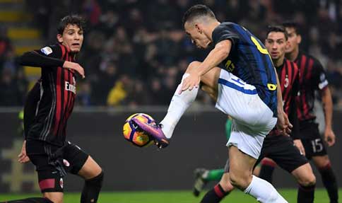 Inter Milan draws with AC Milan during Italian Serie A