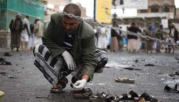 IS claims suicide attack in Yemen's Aden, 49 killed