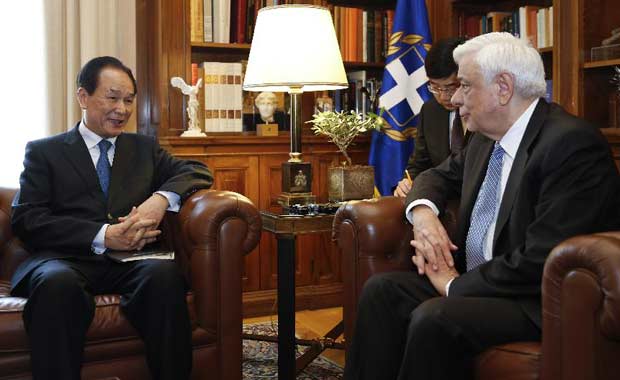 Photos: Greek president meets with Xinhua president