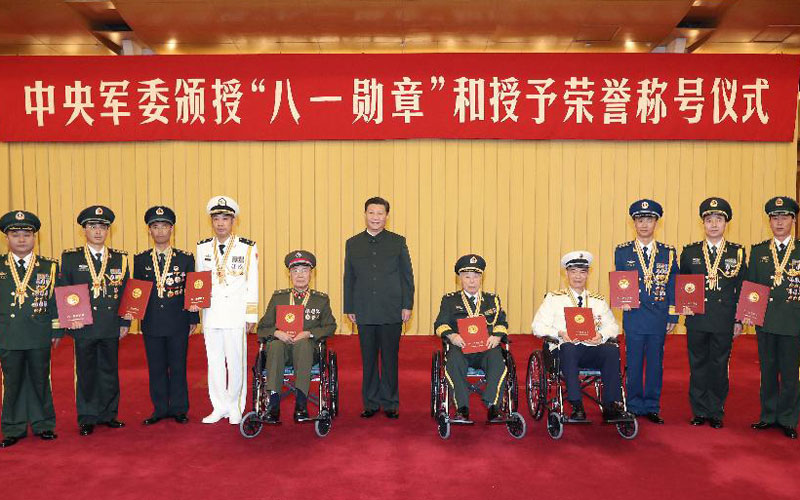 Xi honors military officers, unit ahead of Army Day