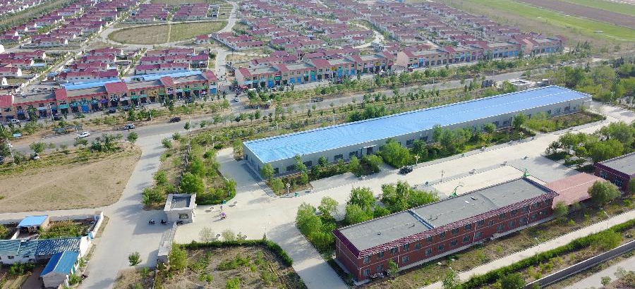 Gov't set up textile factories to solve employment of female immigrants in Ningxia