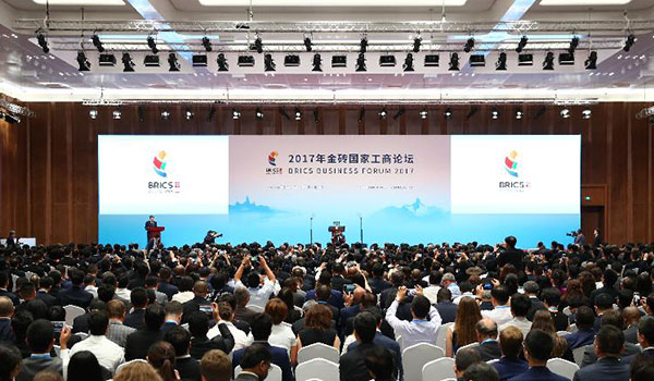 President Xi Jinping delivers keynote speech at BRICS Business Forum