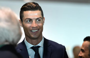 Ronaldo wins fifth Ballon d'Or, tying Messi's record