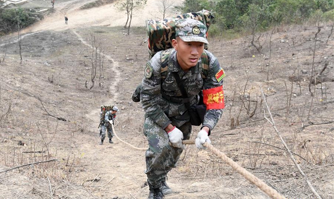 Chinese soldiers begin demining mission along China-Vietnam border