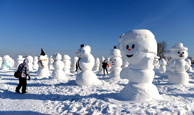 Cute snowmen displayed to greet year 2018 in NE China's Harbin