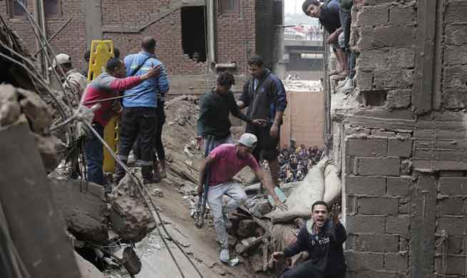 Three-year-old child dies, 16 injured in Cairo building collapse