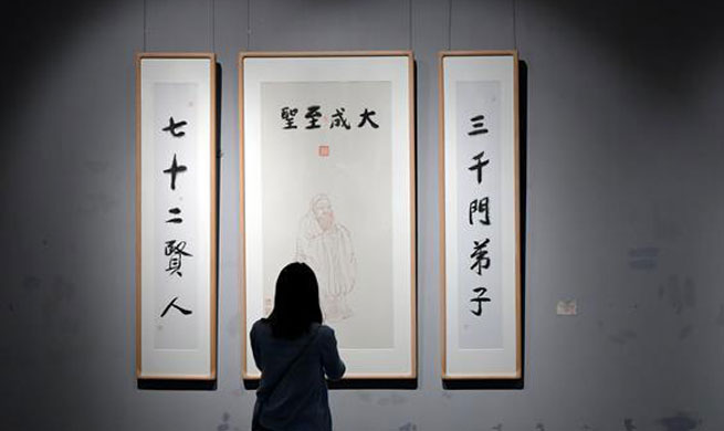 Woodblock printing works displayed at exhibition in east China