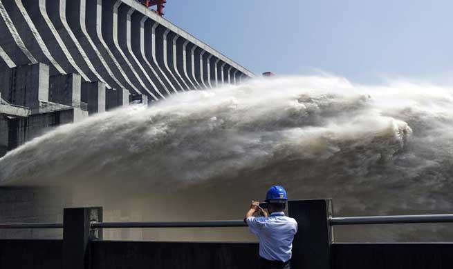 In pics: water discharges from Three Gorges Dam