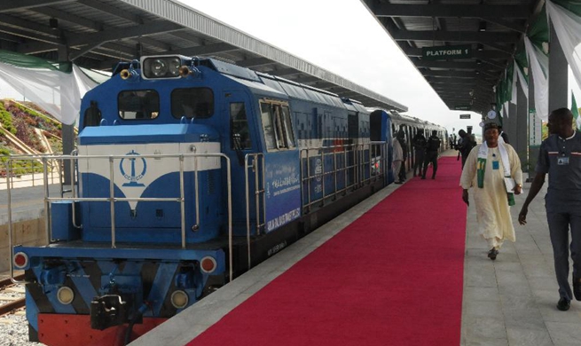 Nigeria's new light rail officially commences operation