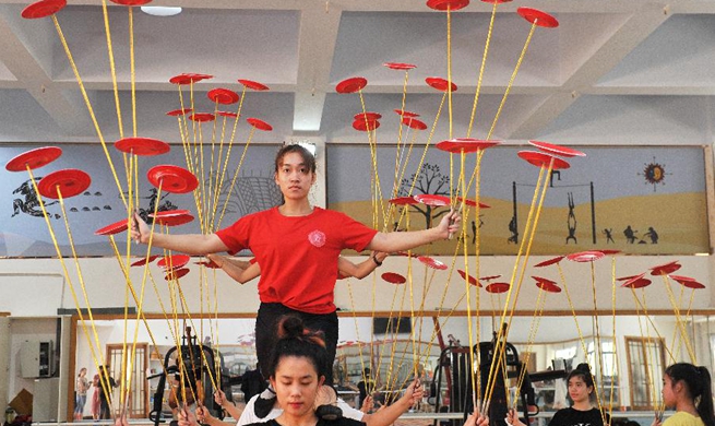 Cangzhou: "the home of acrobatics" in China