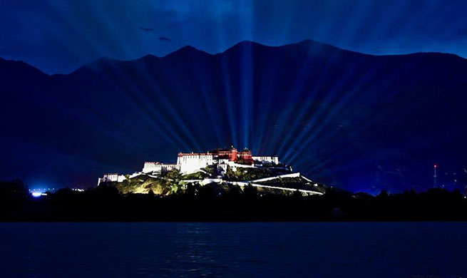 Light show "I Love China" staged in front of Potala Palace in Lhasa
