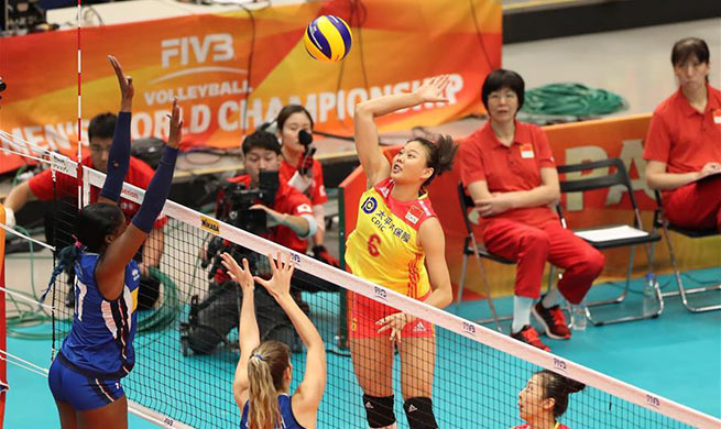 China loses to Italy 2-3 during semifinal match at Volleyball Women's World Championship