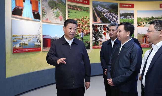 Xi Jinping makes inspection tour in Shenzhen