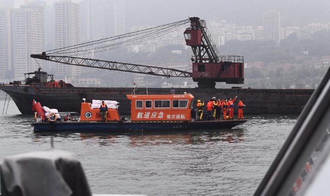 Rescue work underway after bus plunge in Chongqing