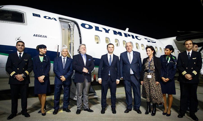 Greek, FYROM officials inaugurate direct flight between Athens, Skopje