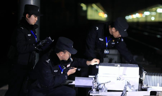 Police conducts safety inspection for Spring Festival travel rush