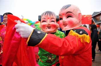 Cultural activities held across country to celebrate Chinese New Year