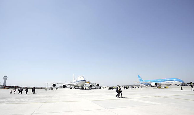 Beijing's new airport completes 1st passenger plane test flight
