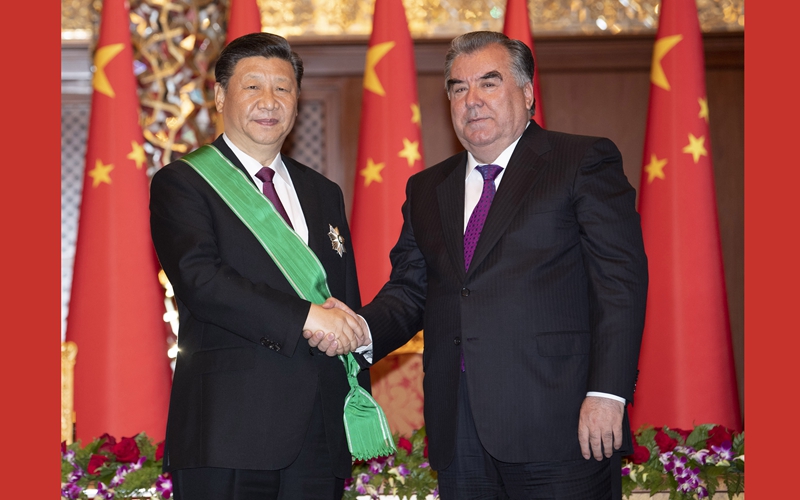 Xi receives Crown Order from Tajik President Rahmon
