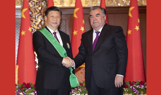 Xi receives Crown Order from Tajik President Rahmon