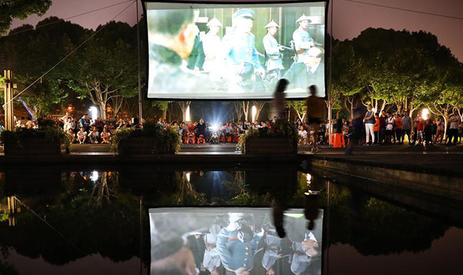 More than 200 open-air film sessions arranged in Shanghai as summer entertainment
