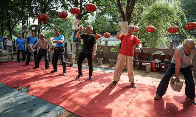 National fitness activity: Shisuo exercise