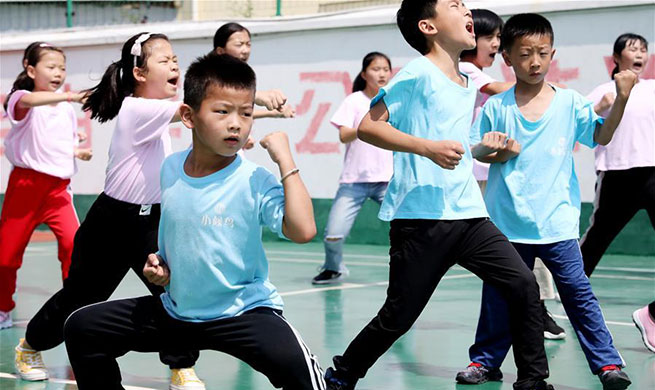Various activities arranged for children of migrant workers during summer vacation