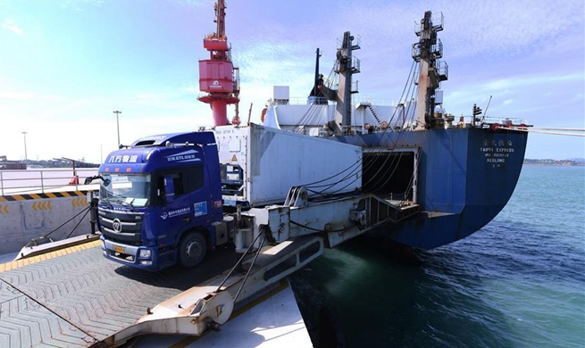 Direct passenger-cargo sea routes facilitate cross-Strait services