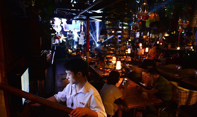 More vigor poured into Chongqing's evening economy